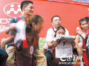 e20050719a091119t4-a2107.jpg